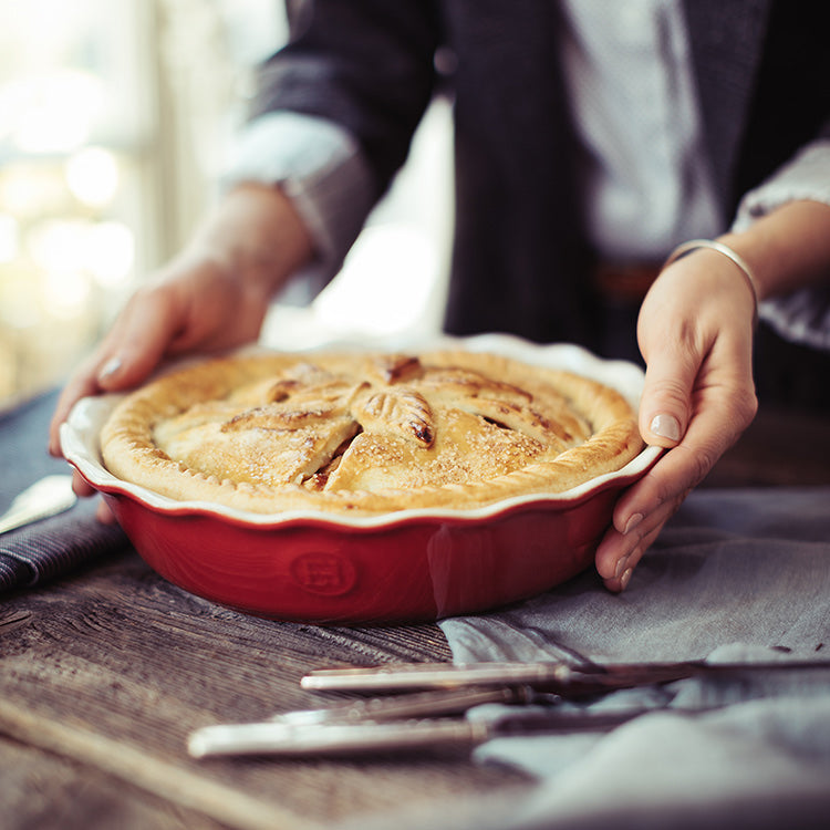 FT Kitchen, Family Style Cooking [Emile Henry]