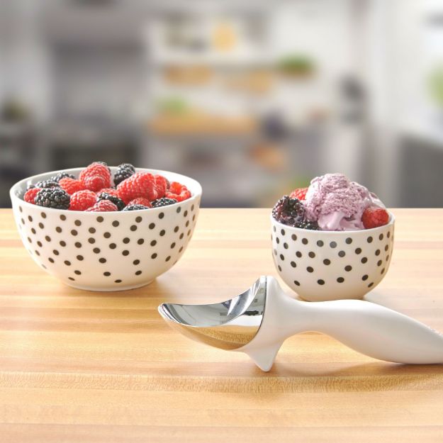 Tilt Up Ice Cream Scoop - touchGOODS