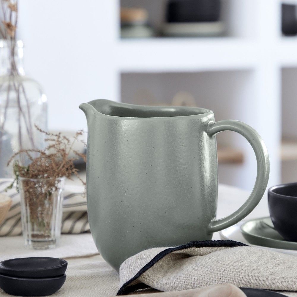 PACIFICA 55oz Pitcher - touchGOODS