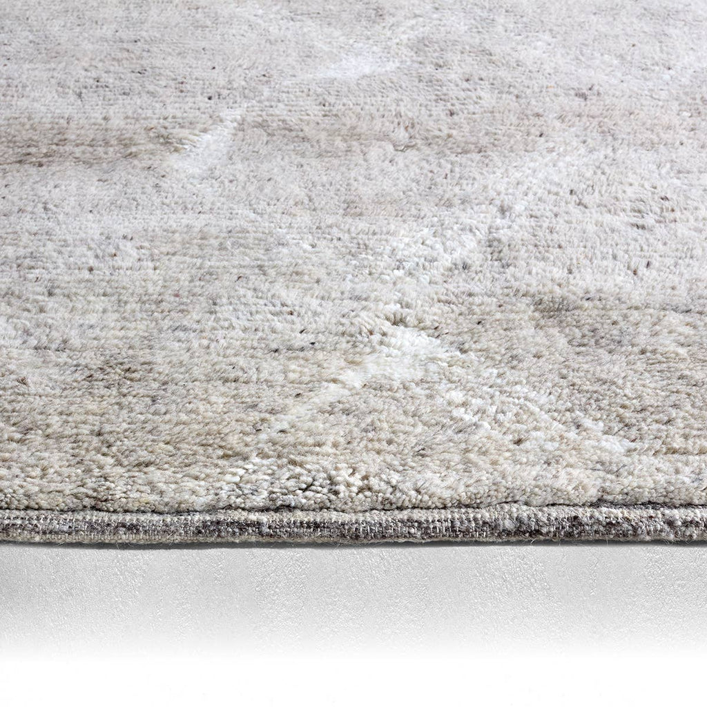 Indira IND04 Rug - alternate view