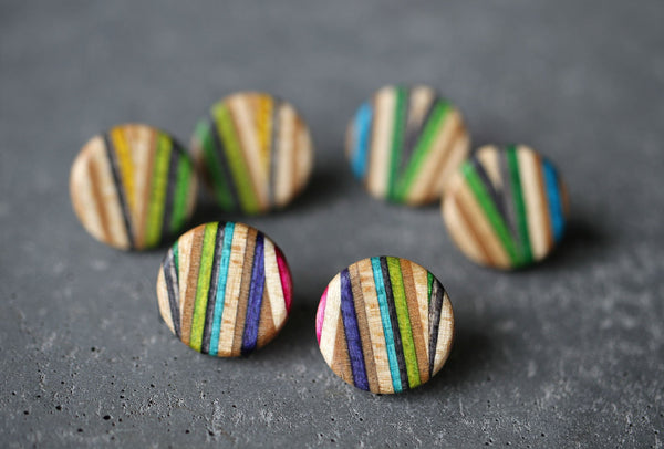 ZIGZAG STUD EARRINGS | touchGOODS