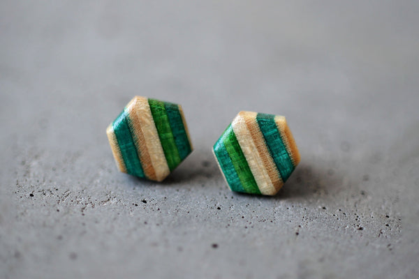 HEXAGON STUD EARRINGS | touchGOODS