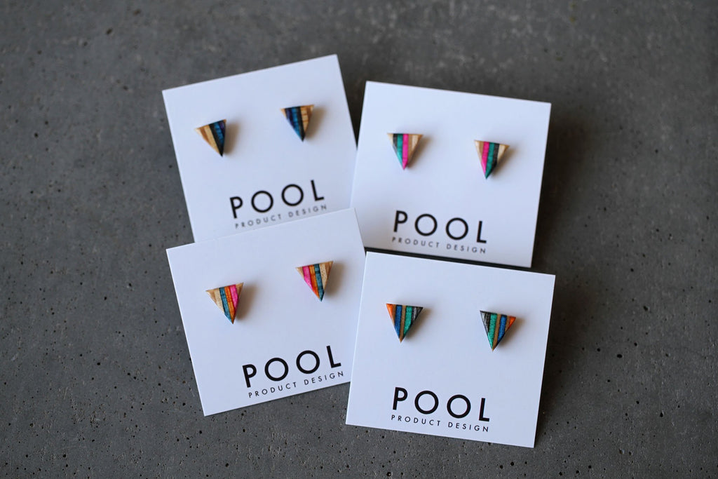 TRIANGLE STUD EARRINGS - touchGOODS