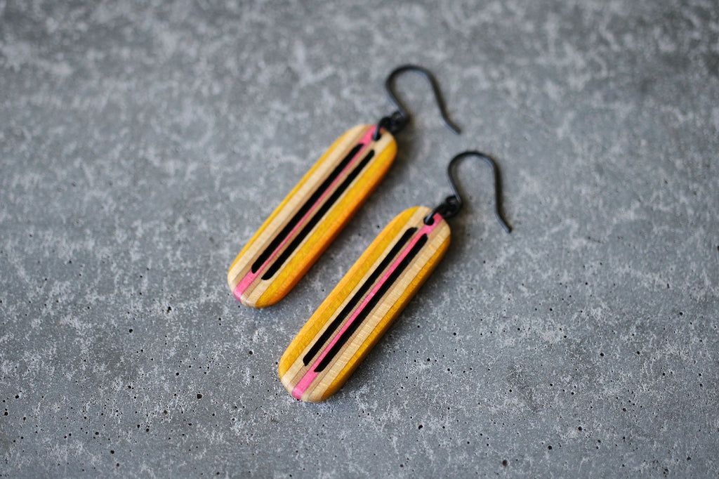 PIER DANGLE EARRINGS - touchGOODS