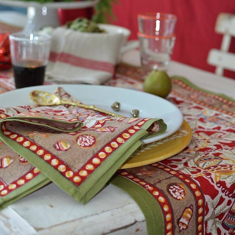 Noel Red/Green Runner 16" x 90" - touchGOODS